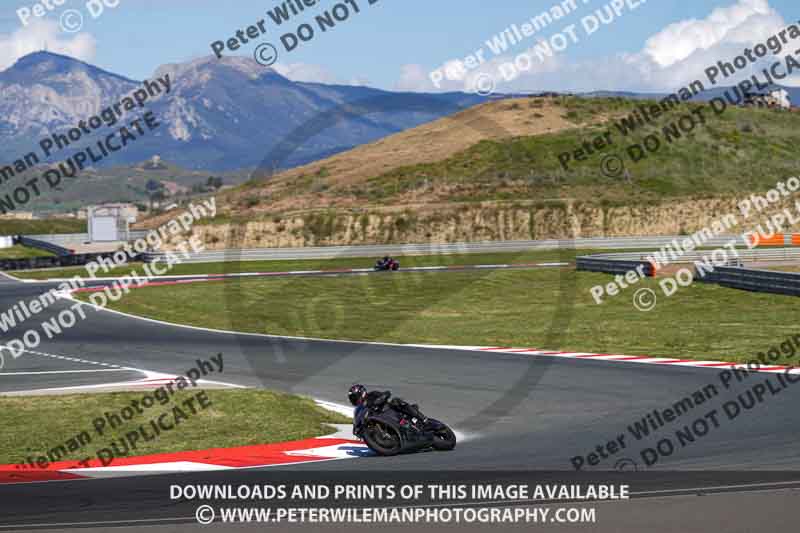 cadwell no limits trackday;cadwell park;cadwell park photographs;cadwell trackday photographs;enduro digital images;event digital images;eventdigitalimages;navarra;no limits trackdays;peter wileman photography;racing digital images;trackday digital images;trackday photos